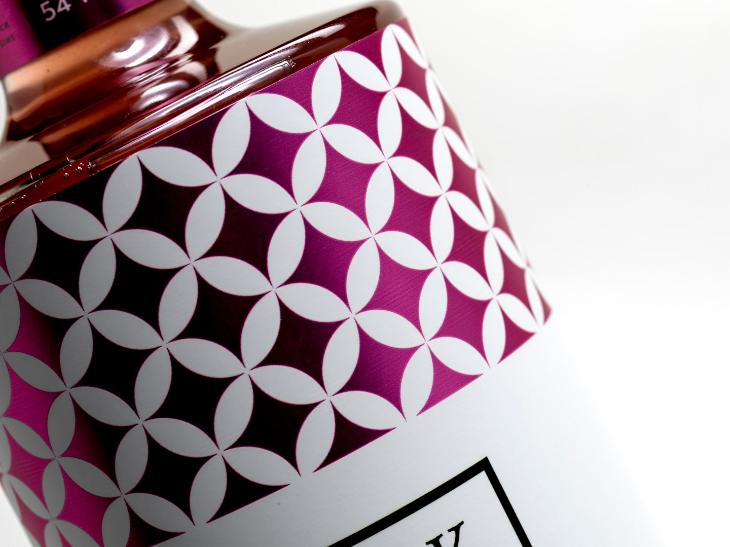 Pink Elderflower Gin 70cl / 37.5%abv